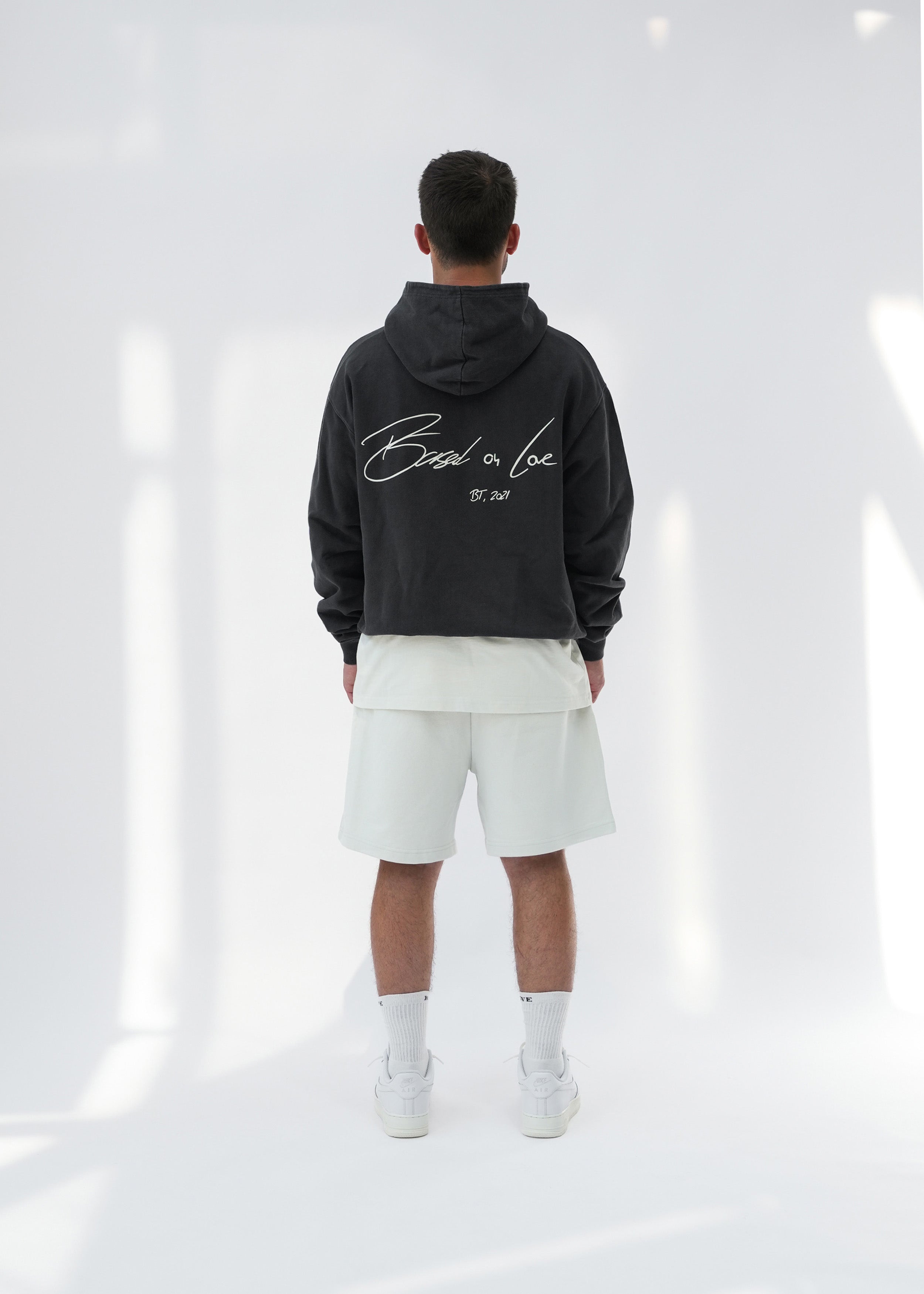 LOGO SHORTS