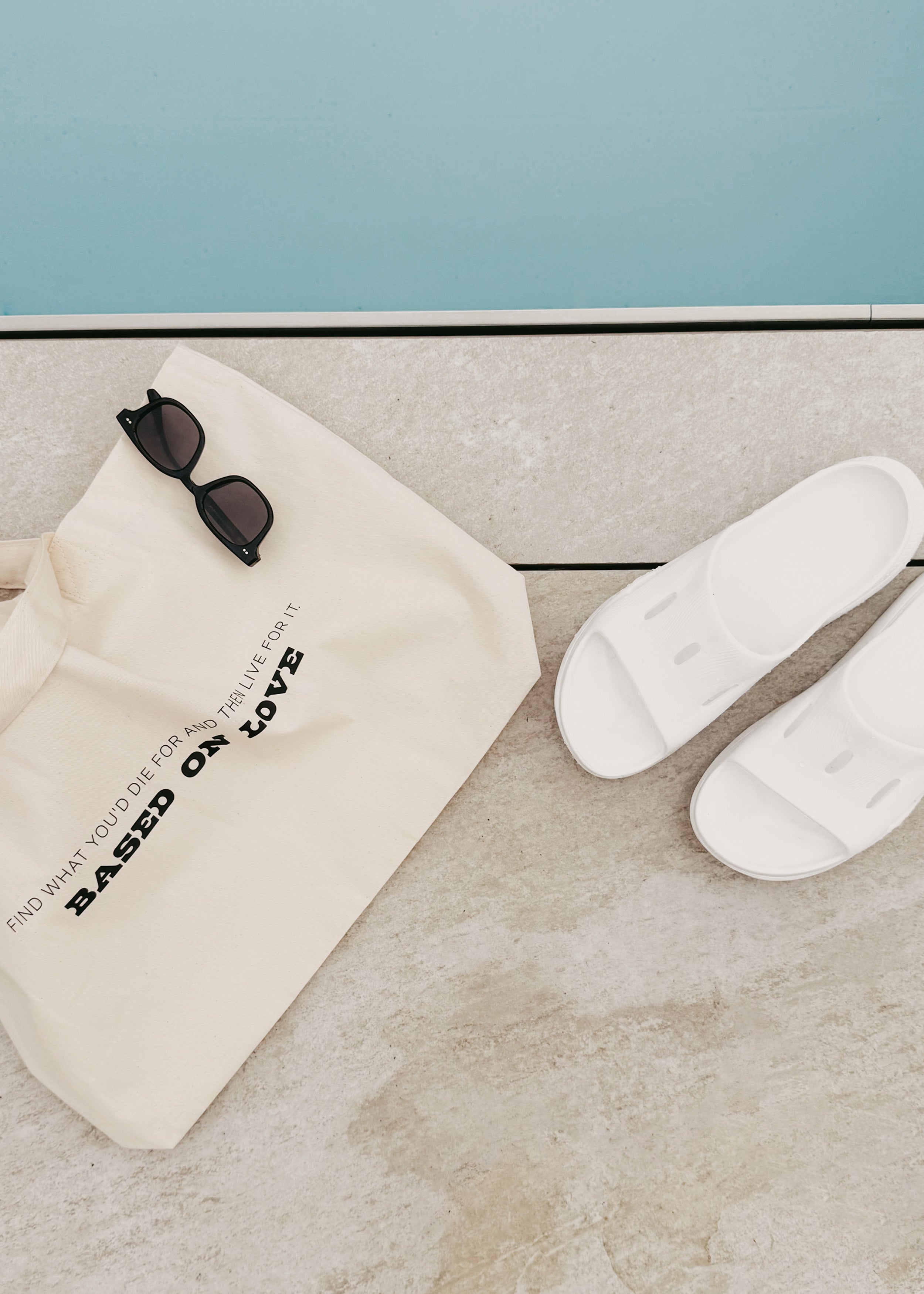 BEACH BAG
