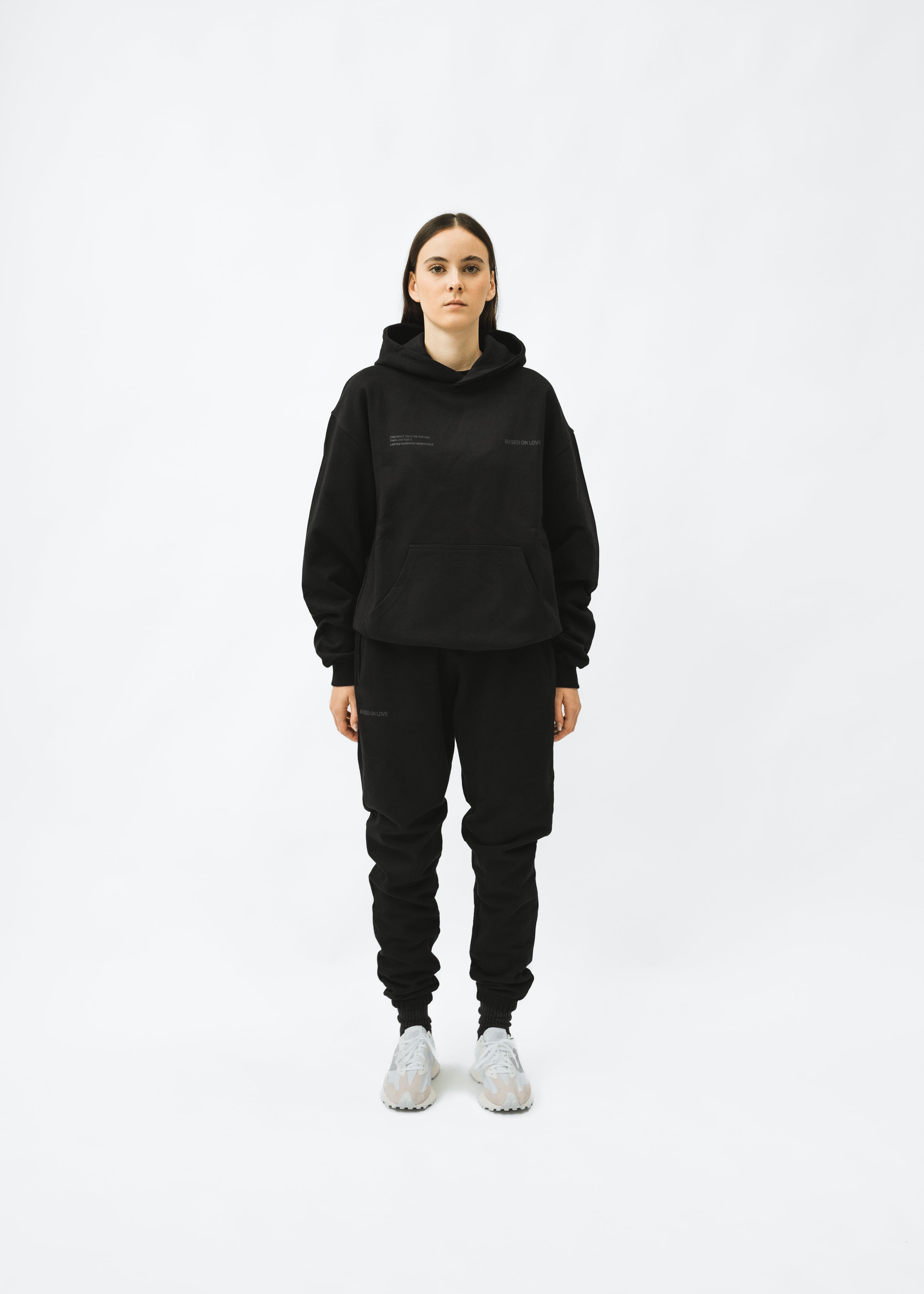 LOGO PANTS