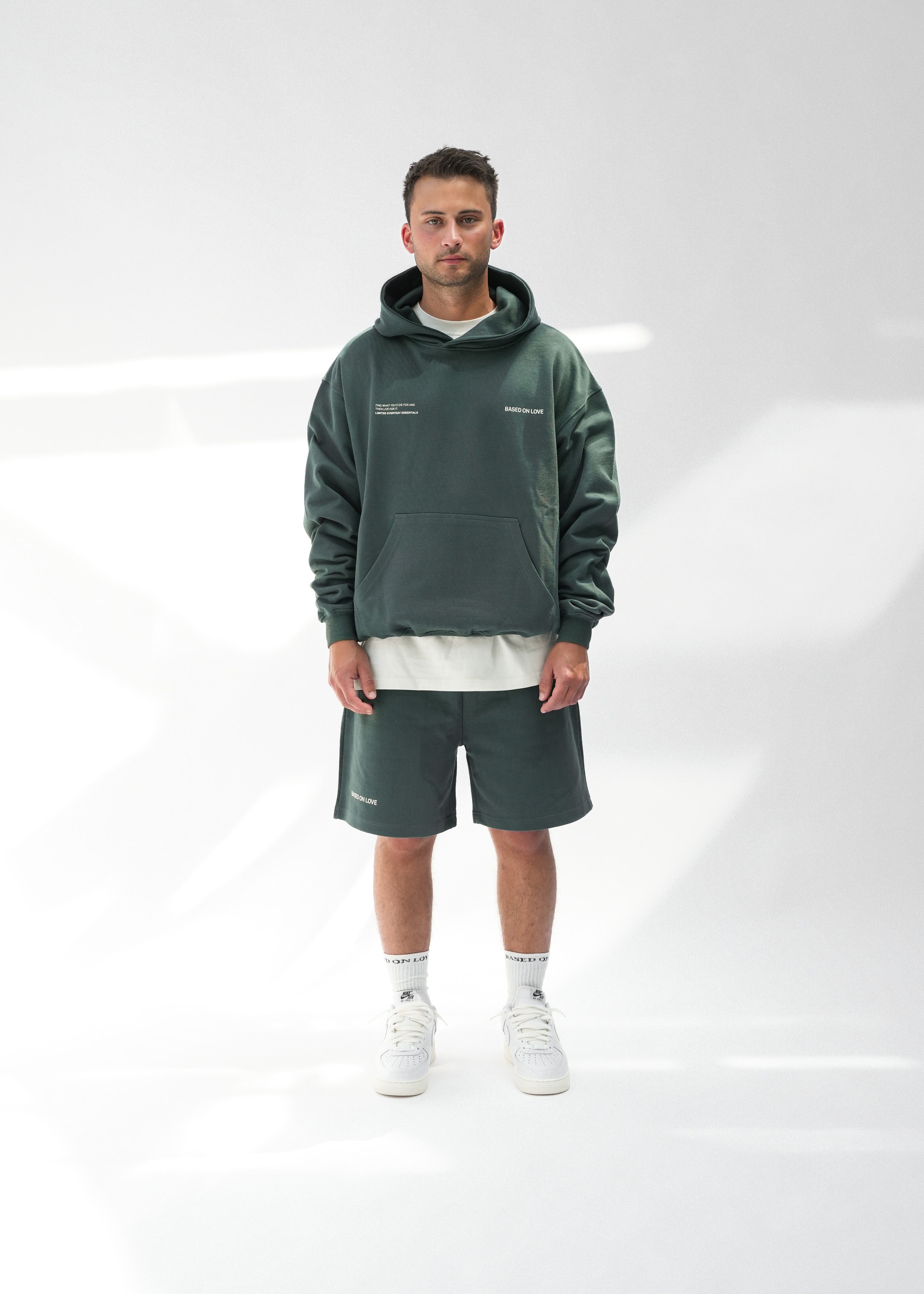 LOGO SHORTS