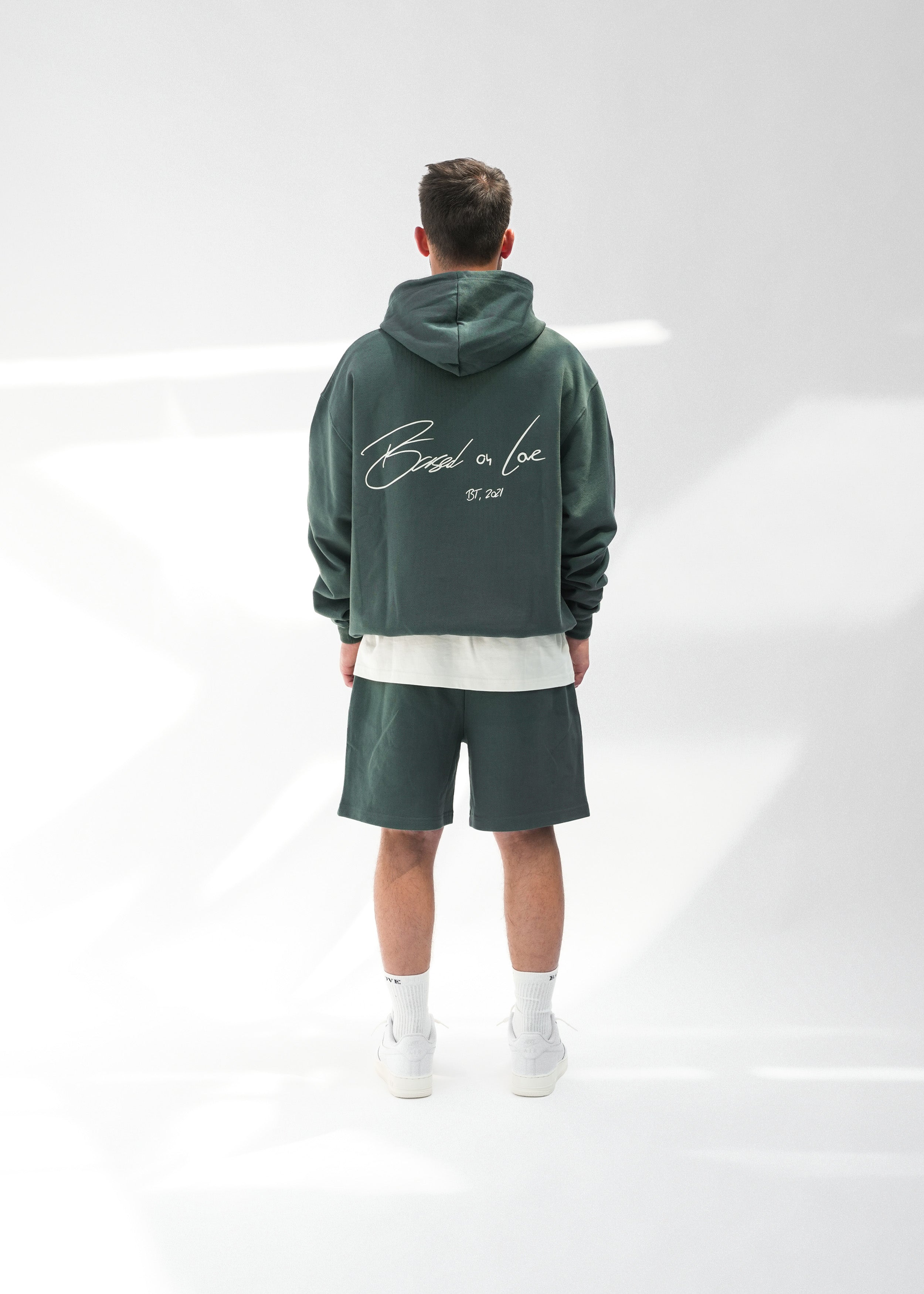 LOGO SHORTS