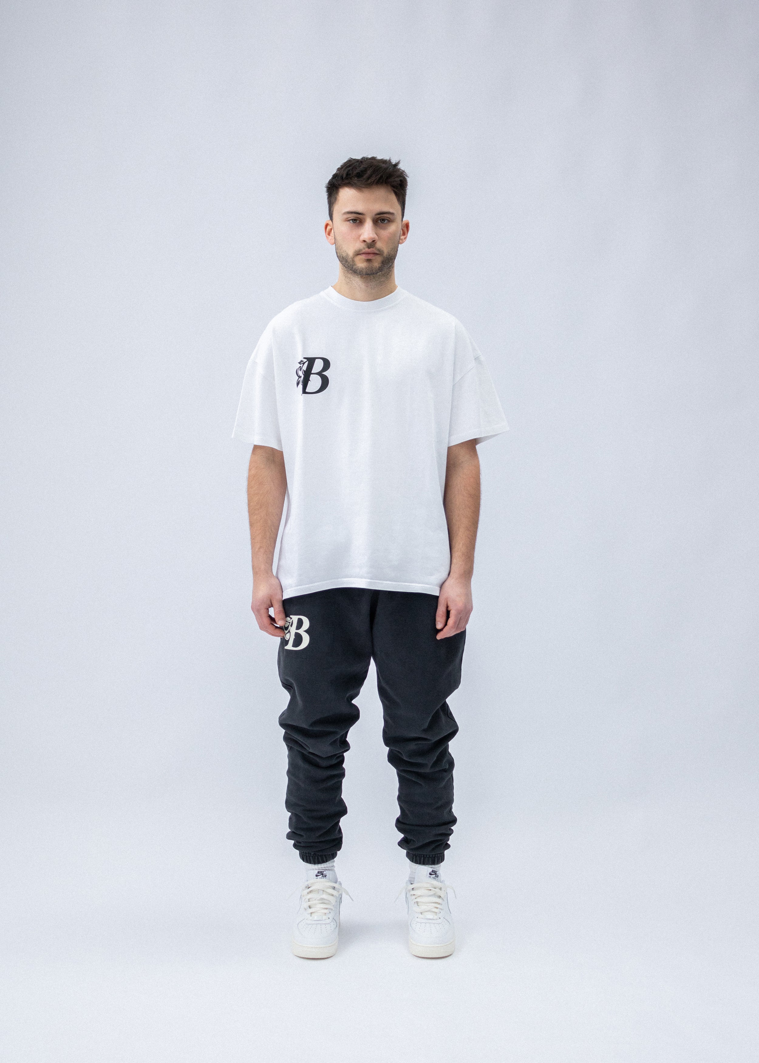 ANTIQ LOGO TEE