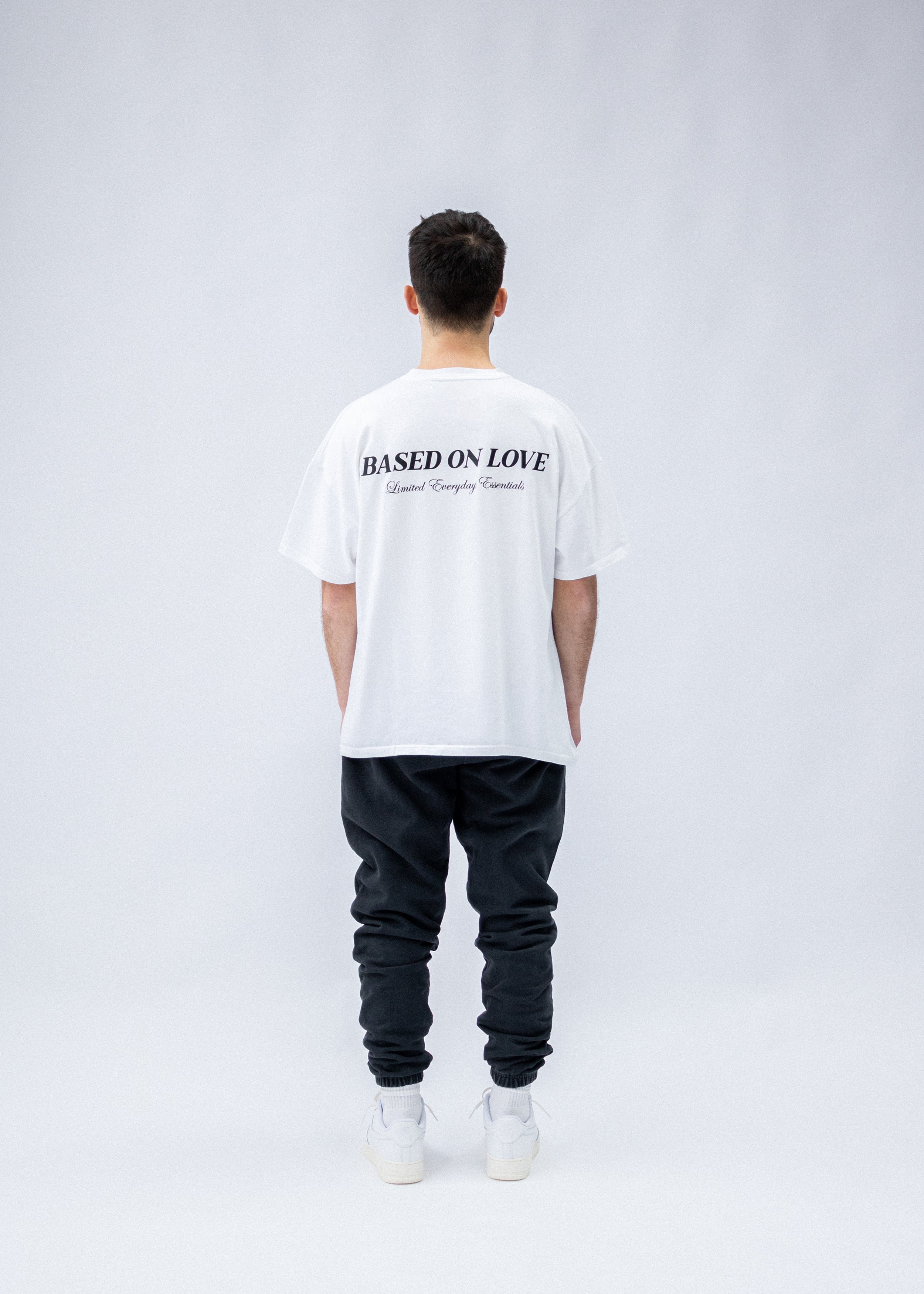 ANTIQ LOGO TEE