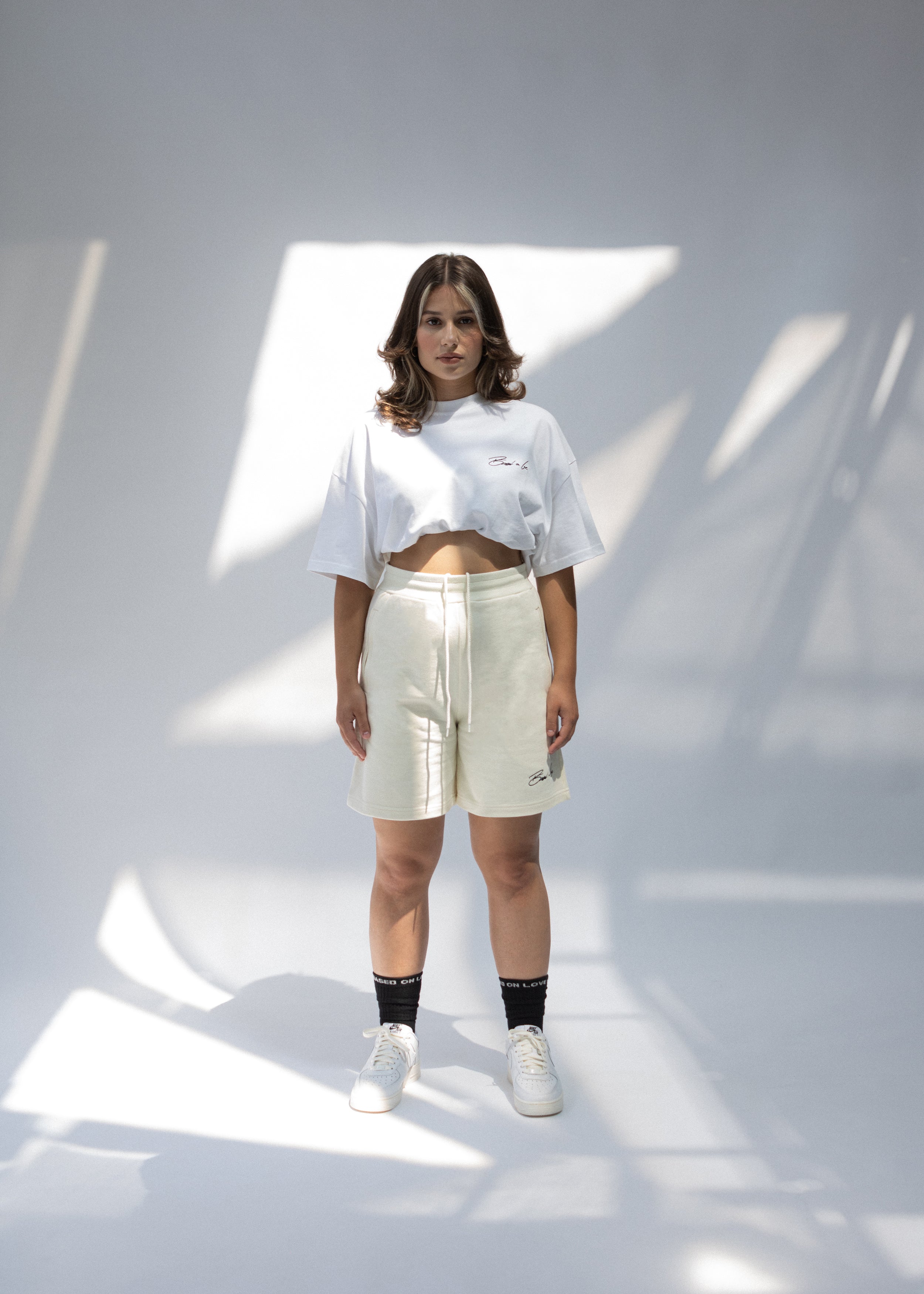 SCRIPT LOGO SHORTS