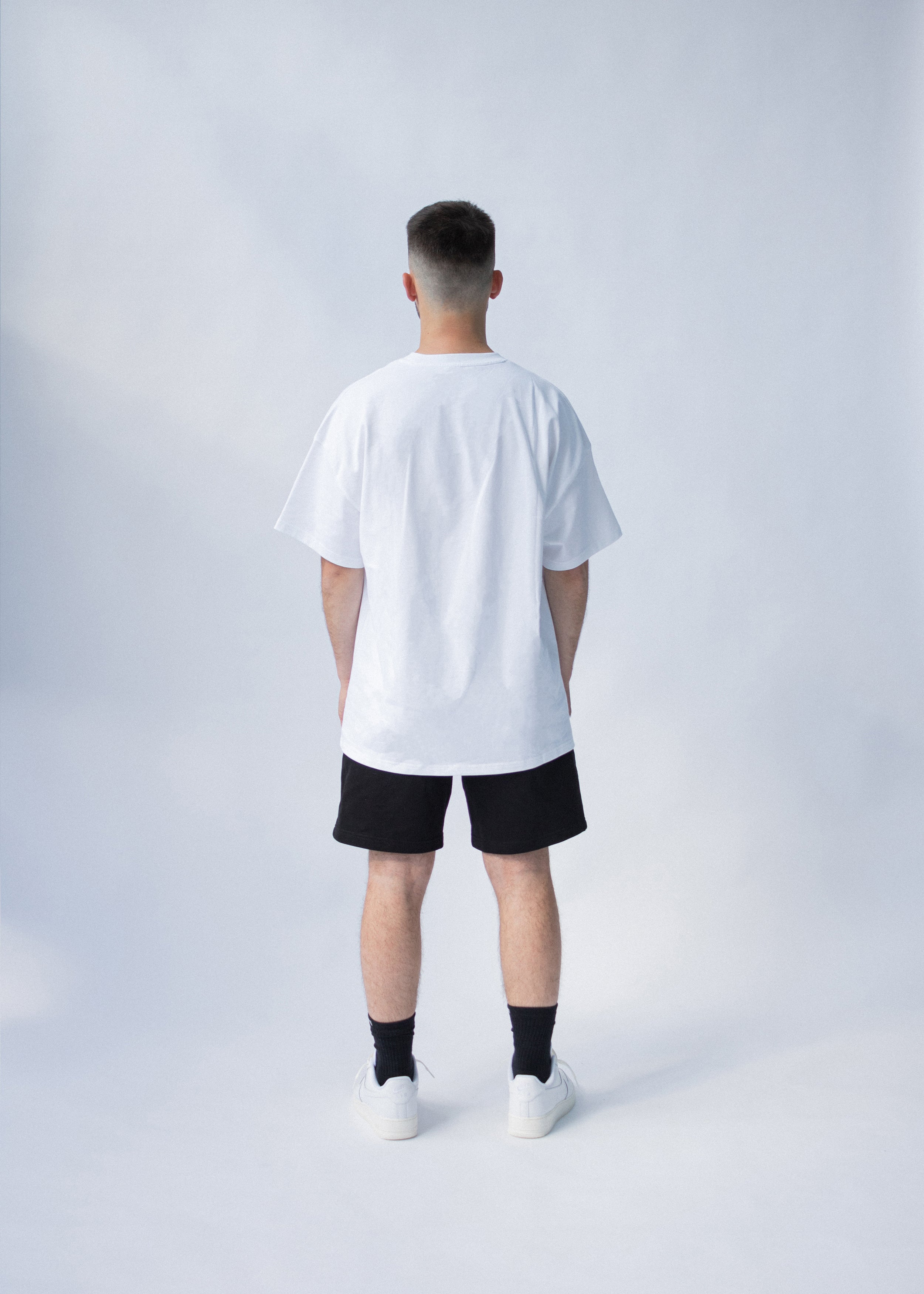 SCRIPT LOGO SHORTS