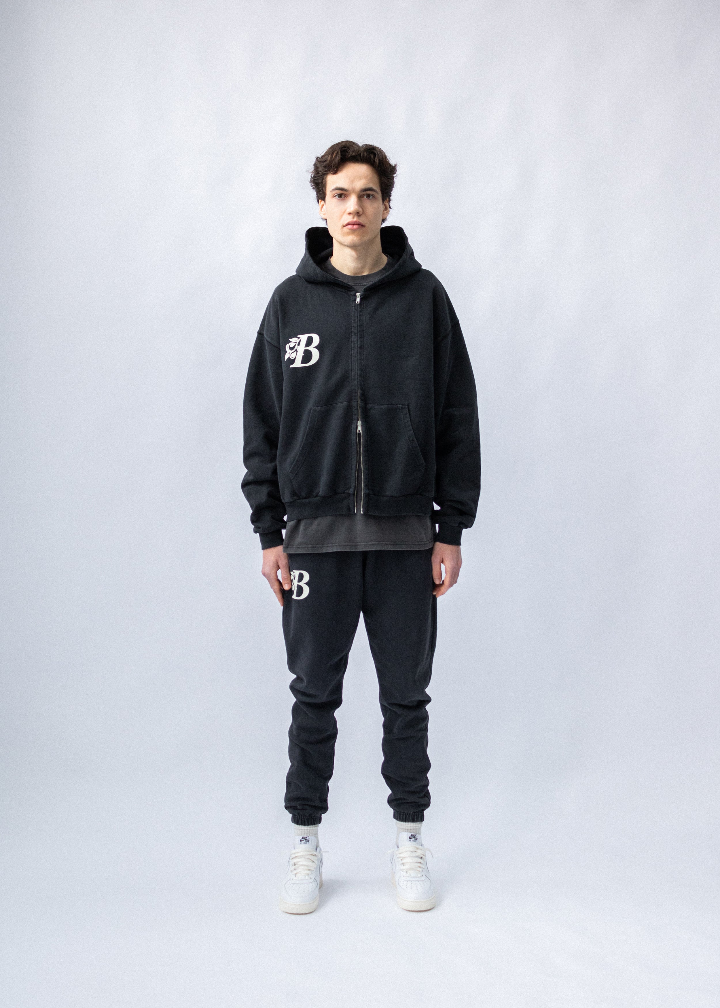 ANTIQ LOGO ZIP HOODIE