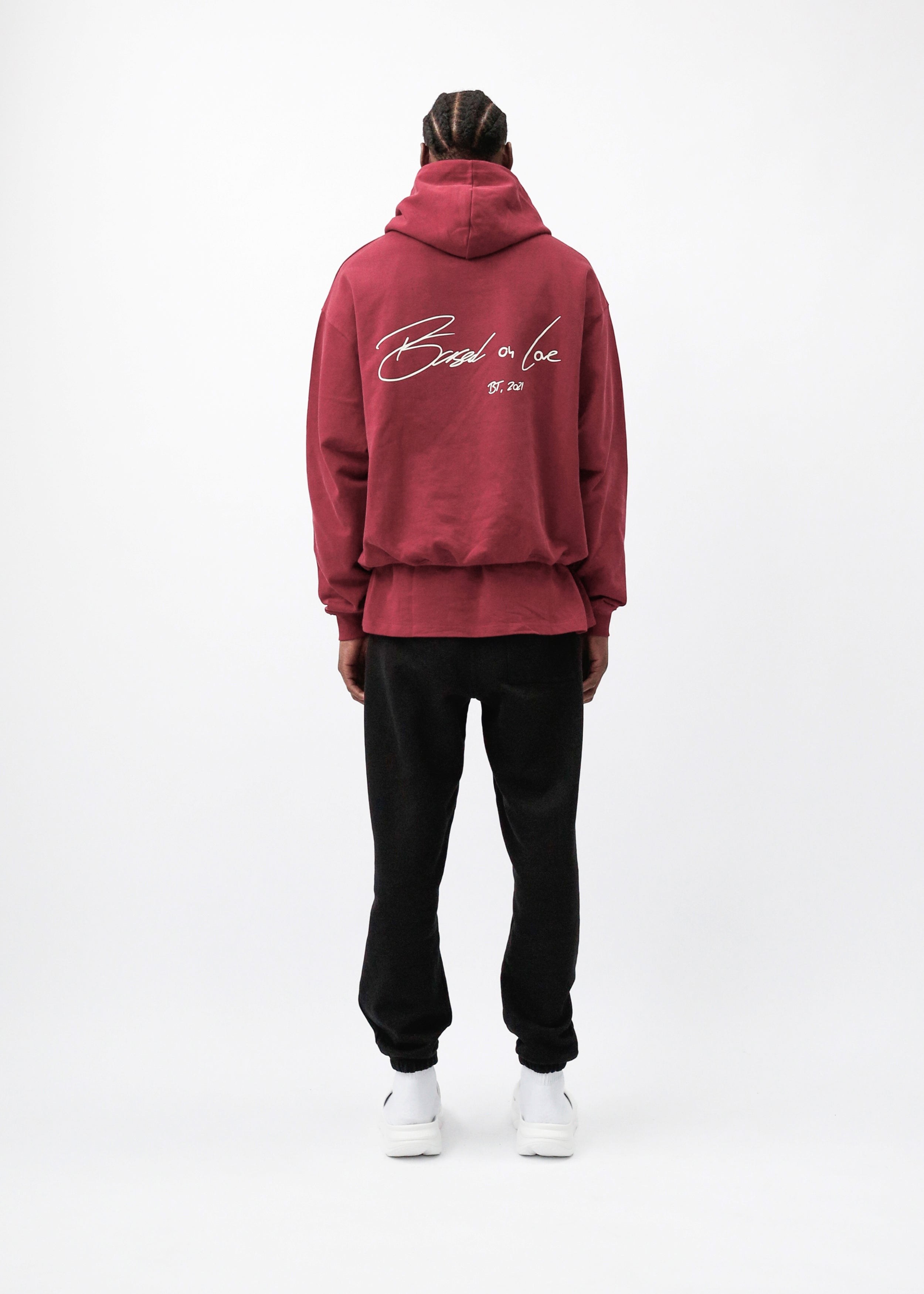 SIGNATURE HOODIE